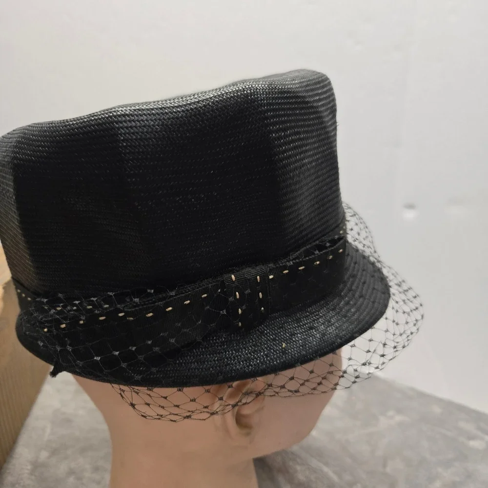 Vintage Black Straw Pillbox Hat with Veil Union Made USA Mid Century Medium - Picture 5 of 8
